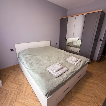 Apartment Modern Near St Konstantin&elena